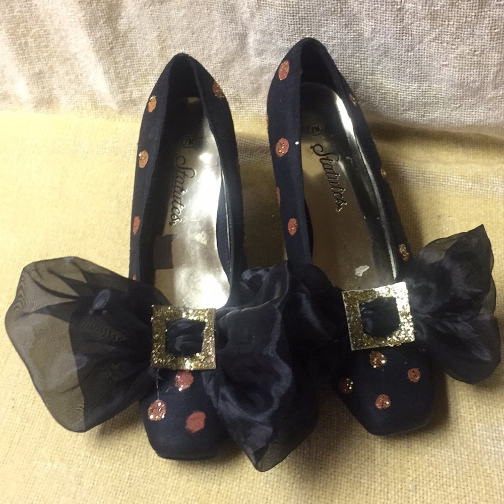 Halloween costume shoes